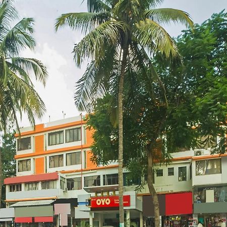 Flagship 4387 Hotel Theem Plaaza Nashik Dış mekan fotoğraf