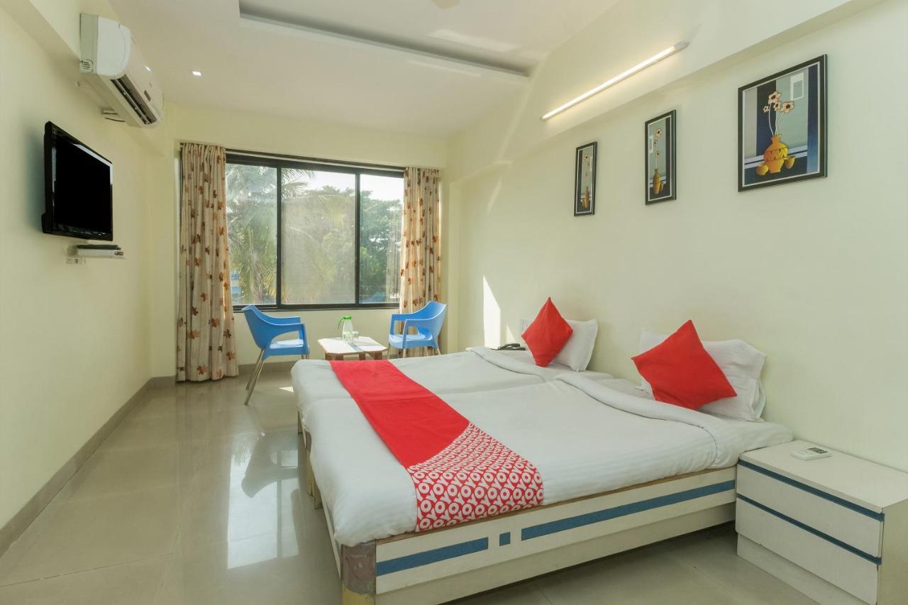 Flagship 4387 Hotel Theem Plaaza Nashik Dış mekan fotoğraf