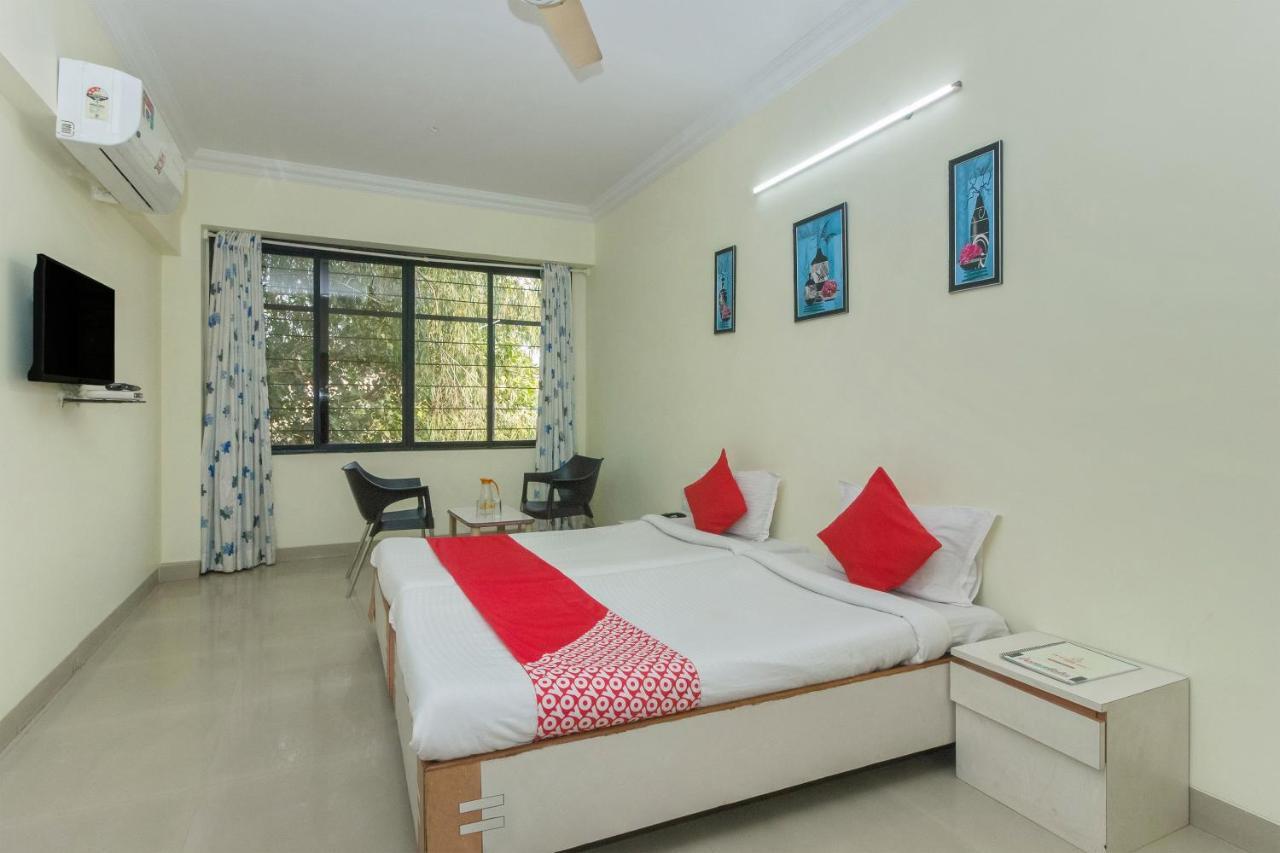Flagship 4387 Hotel Theem Plaaza Nashik Dış mekan fotoğraf